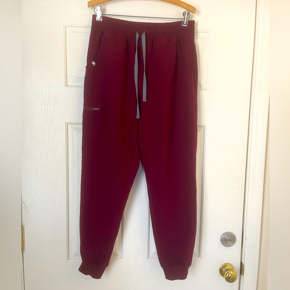 Figs Zamora Joggers - burgundy - Size M